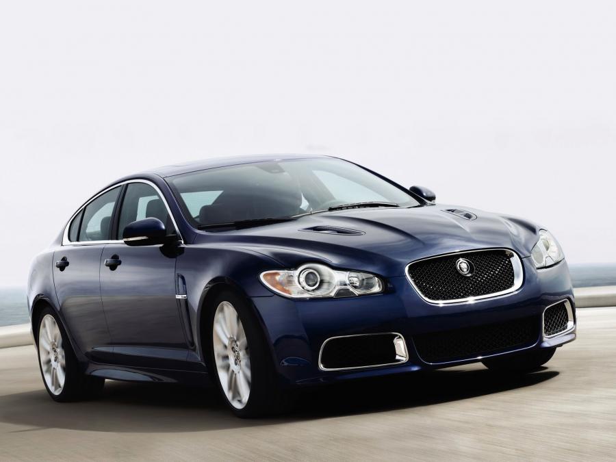  Jaguar XFR 2009 года  (US) (фото 9 из 16)